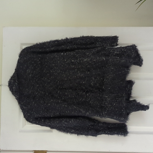 Expressed sweater - Picture 4 of 5
